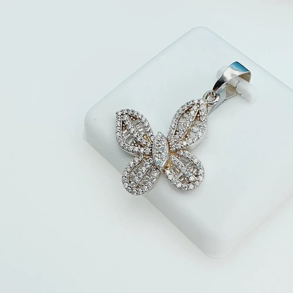 - "925 Sterling Silver Cubic Zirconia Pendant, UU1P6A6032 - Picture 7 of 7